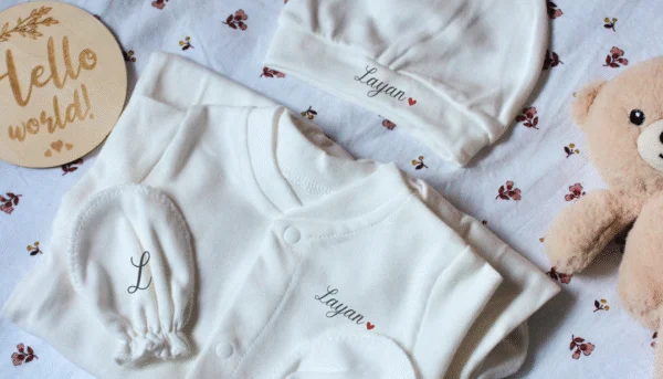 ensemble naissance bébé coton blanc trois pièces