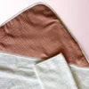Ensemble cape de bain bébé personnalisable avec gant